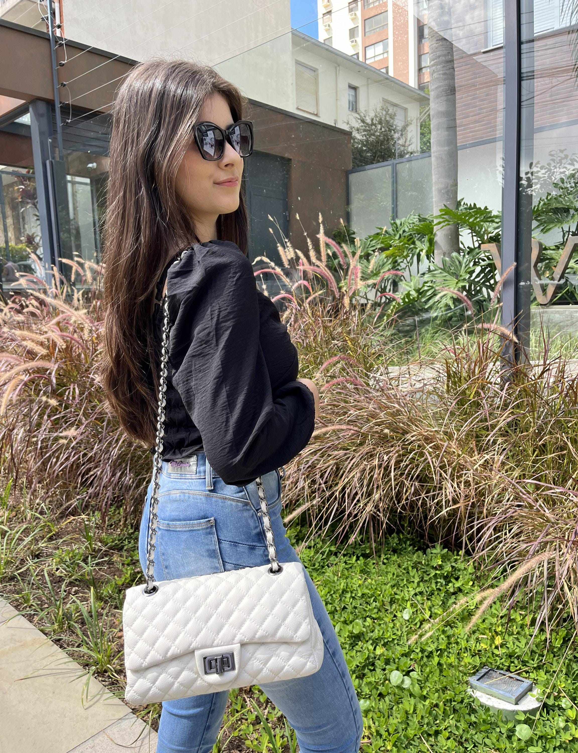 white Brazilian Genuine Leather Bag – Elegant Quilted Crossbody with Timeless Parisian Style