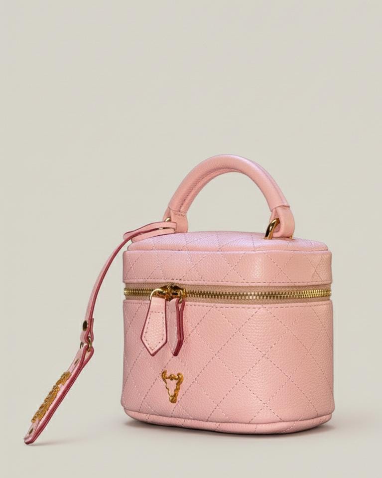 Light Pink Matelassé Quilted Leather Handbag | Classic Structured Bag | Elegant Chain Strap Purse