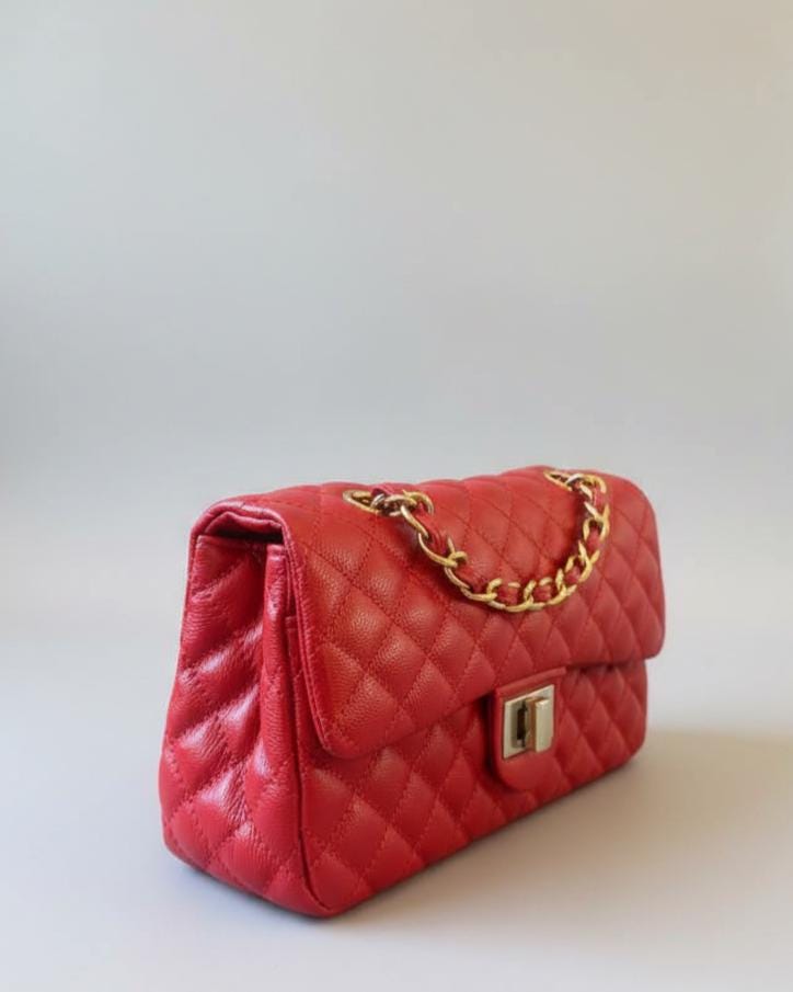 Red quilted Luxury genuine Brazilian leather hand/shoulder purse Victoria