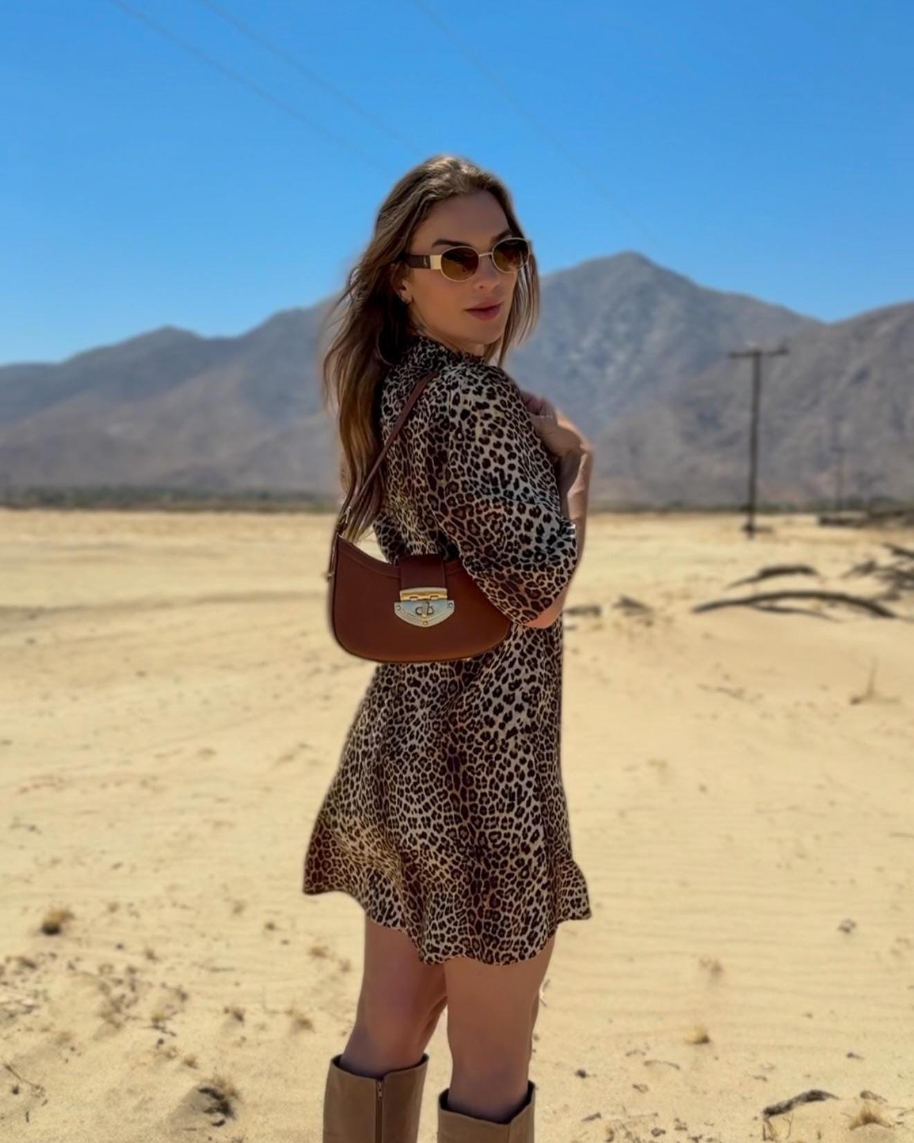 Athena Caramel Baguette in Genuine Leather | Elegant Structured Shoulder Bag | Luxury Brazilian Leather Purse