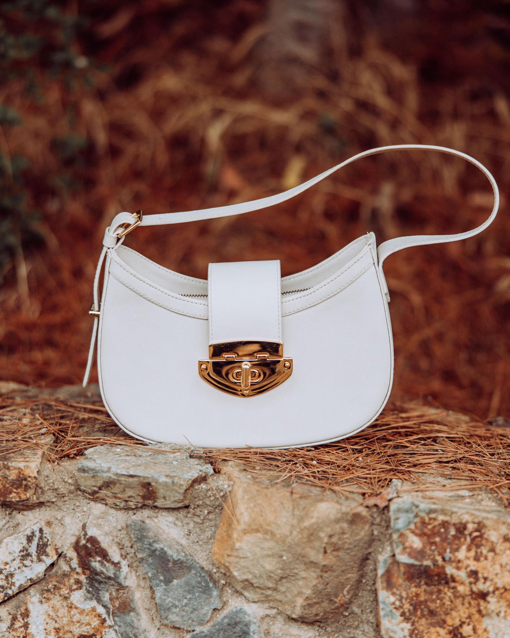 Athena Off-white Baguette in Genuine Leather | Elegant Structured Shoulder Bag | Luxury Brazilian Leather Purse