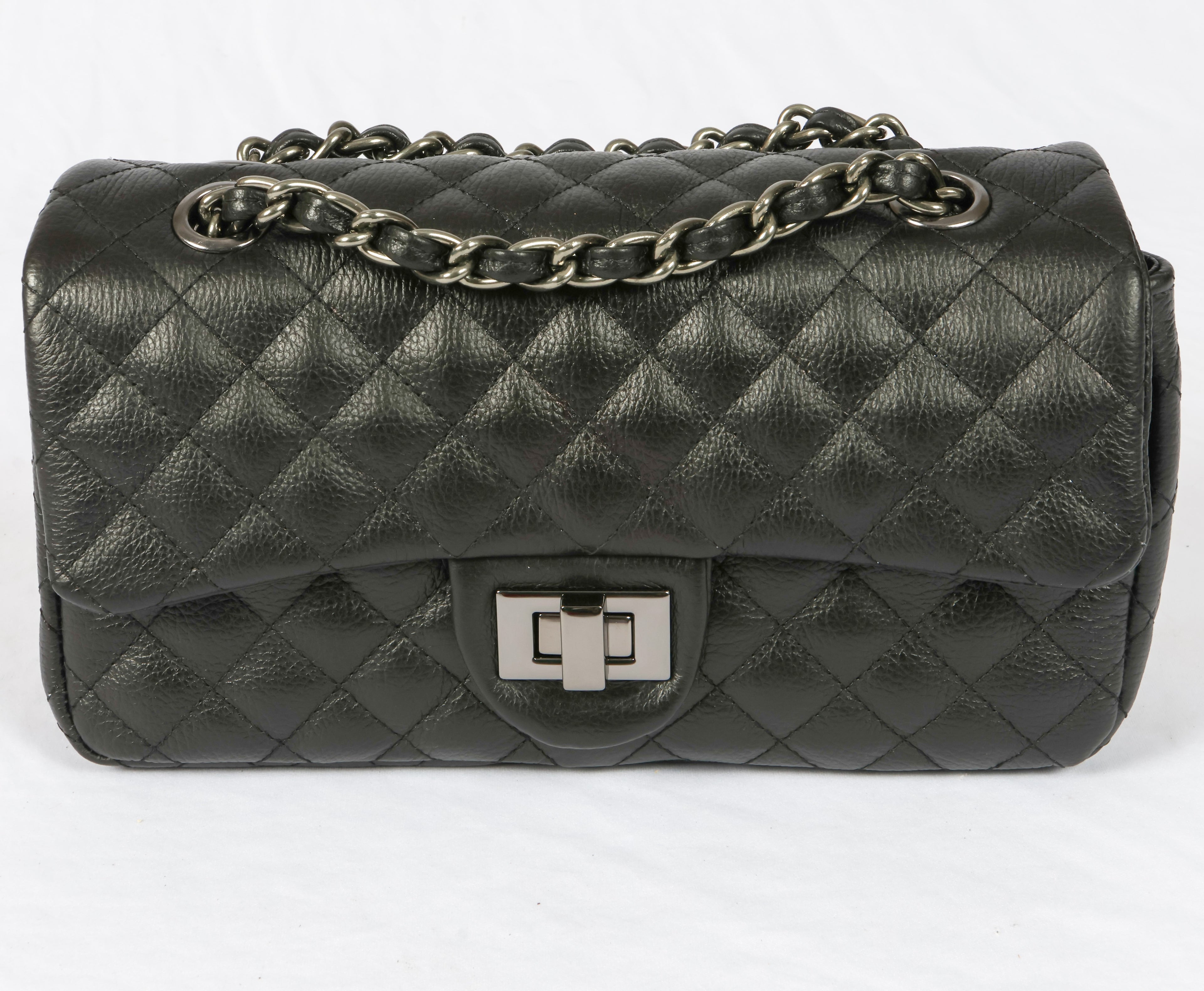 Black Brazilian Genuine Leather Bag – Elegant Quilted Crossbody with Timeless Parisian Style