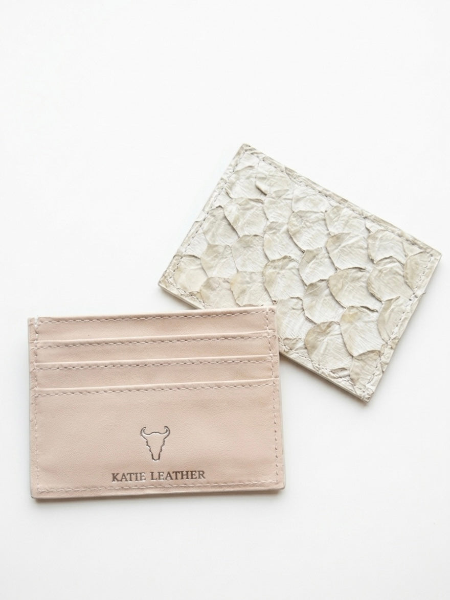 Pirarucu Leather Card Holder - Beige/gold