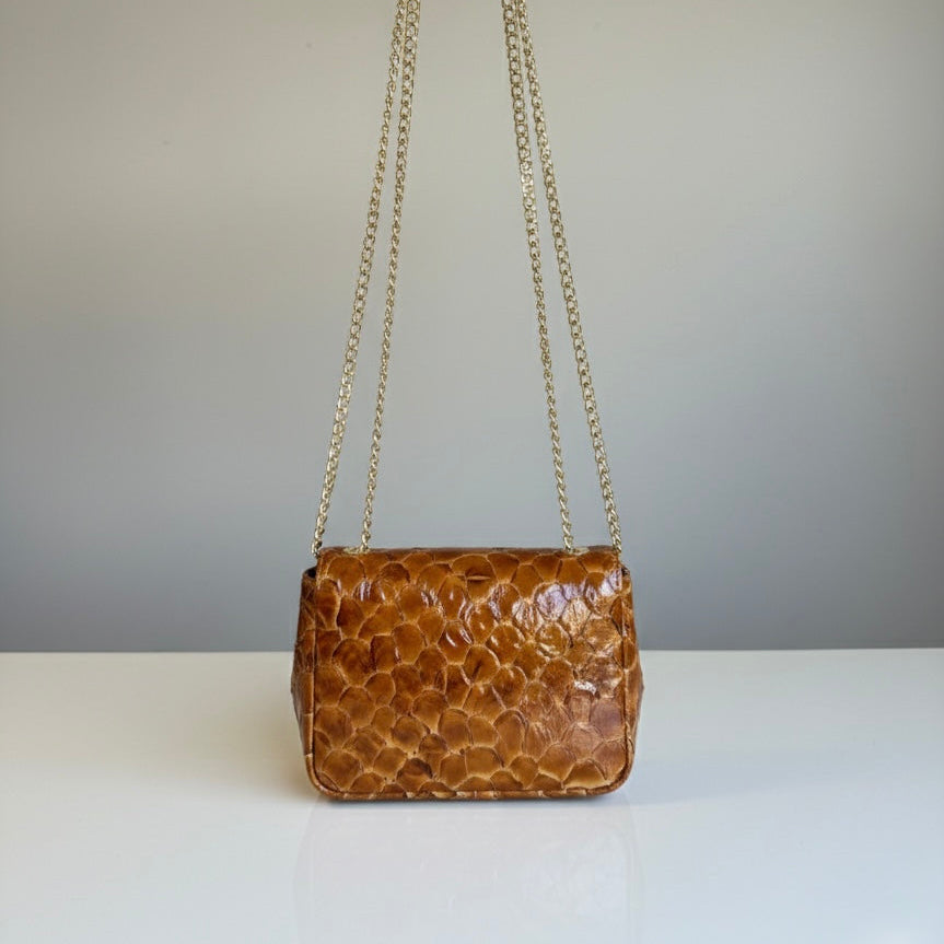 Aurora – Whiskey Limited Edition Pirarucu Chain Bag