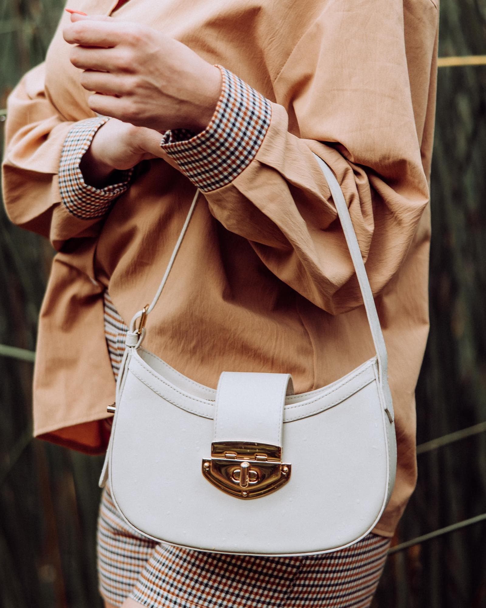 Athena Off-white Baguette in Genuine Leather | Elegant Structured Shoulder Bag | Luxury Brazilian Leather Purse