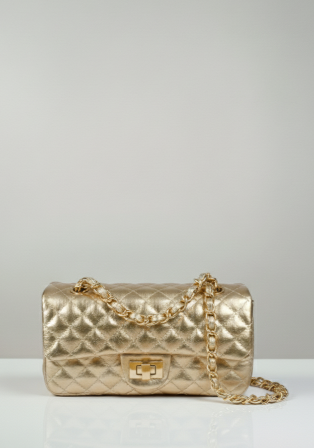 Black Brazilian Genuine Leather Bag – Elegant Quilted Crossbody with gold metal