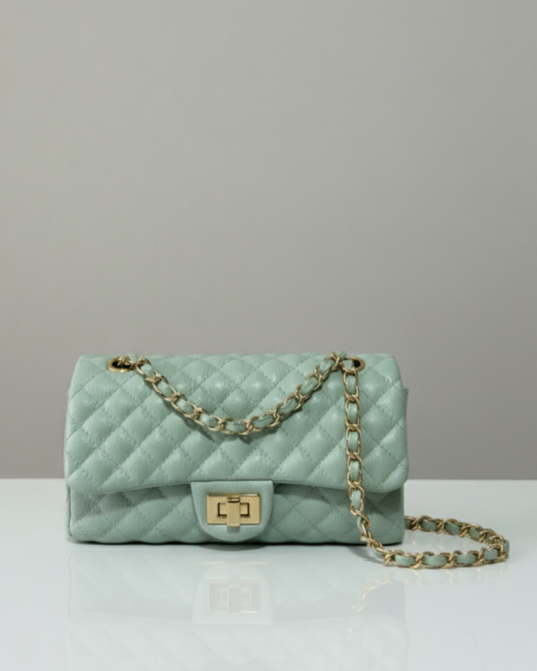 Black Brazilian Genuine Leather Bag – Elegant Quilted Crossbody with Timeless Parisian Style